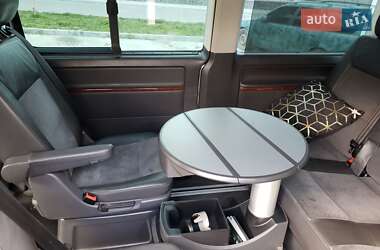 Мінівен Volkswagen Multivan 2008 в 
