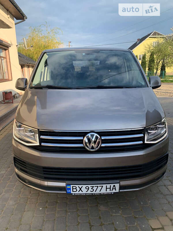 Мінівен Volkswagen Multivan 2018 в Стрию