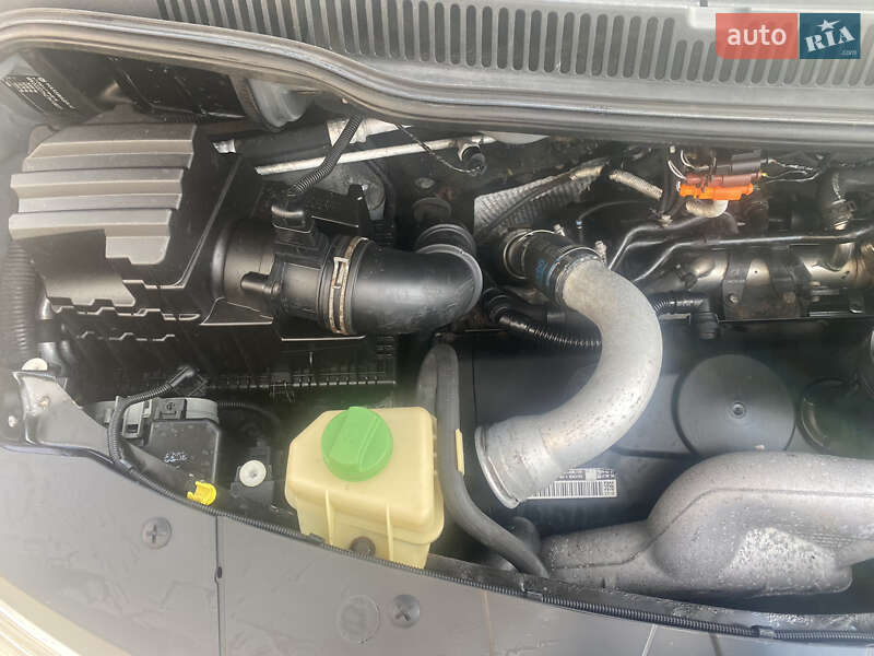 Минивэн Volkswagen Multivan 2007 в Хмельницком