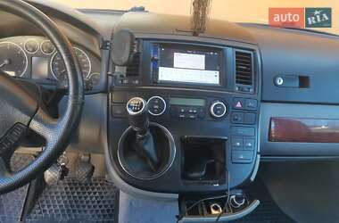 Минивэн Volkswagen Multivan 2006 в 