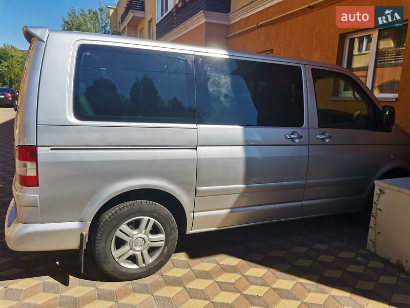 Мінівен Volkswagen Multivan 2006 в Боярці