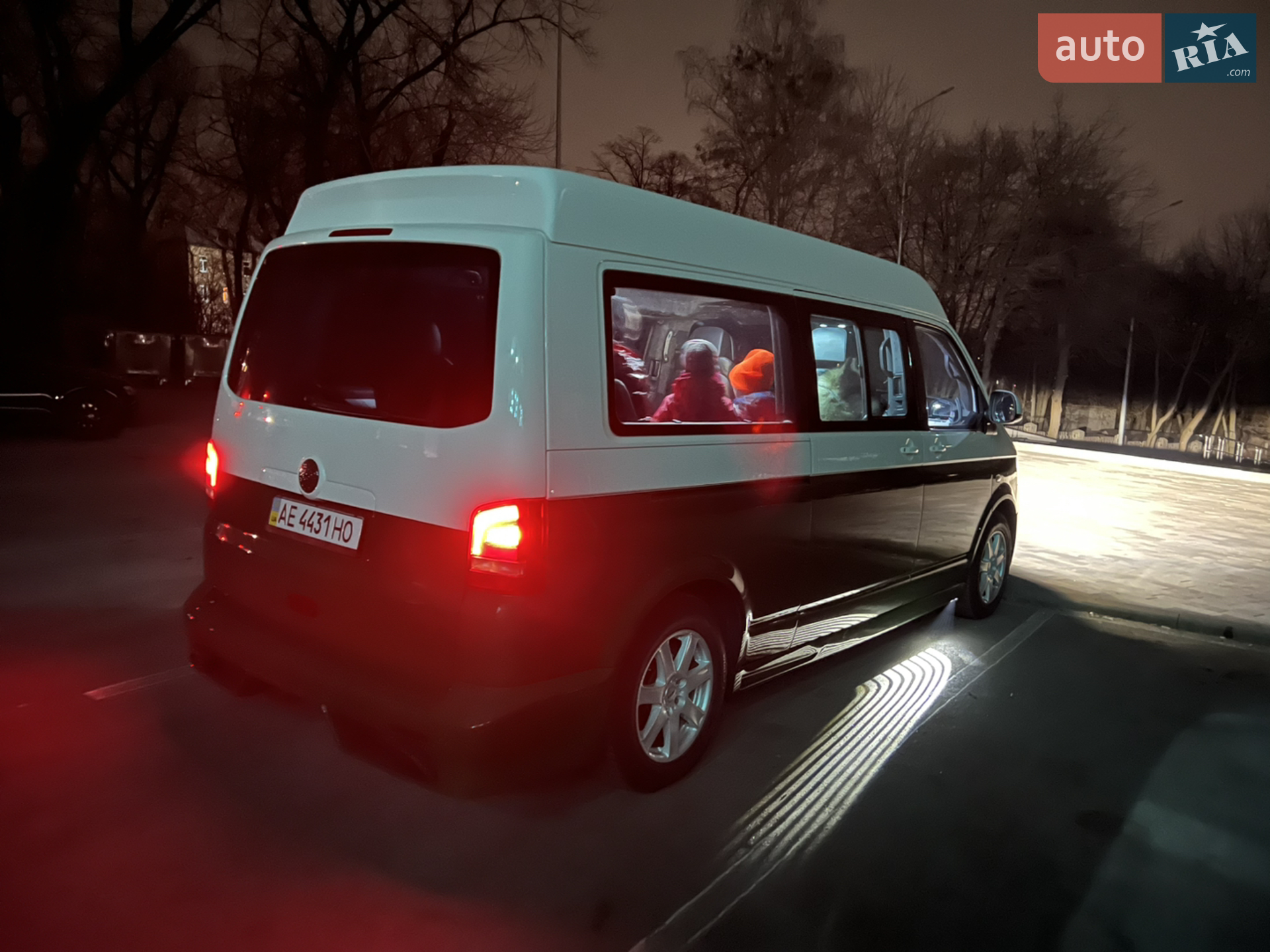 2010 Volkswagen Multivan - мініатюра 10