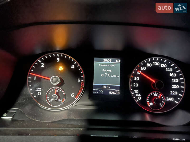 Минивэн Volkswagen Multivan 2010 в Днепре