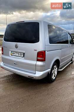 Минивэн Volkswagen Multivan 2005 в Житомире