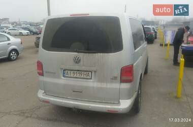 Минивэн Volkswagen Multivan 2012 в 
