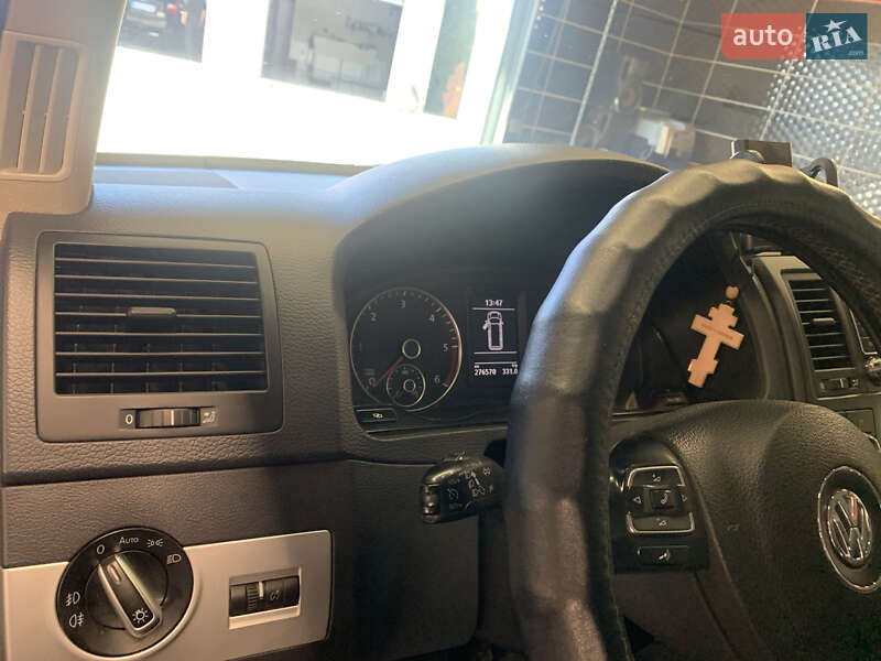 Мінівен Volkswagen Multivan 2011 в Кривому Розі