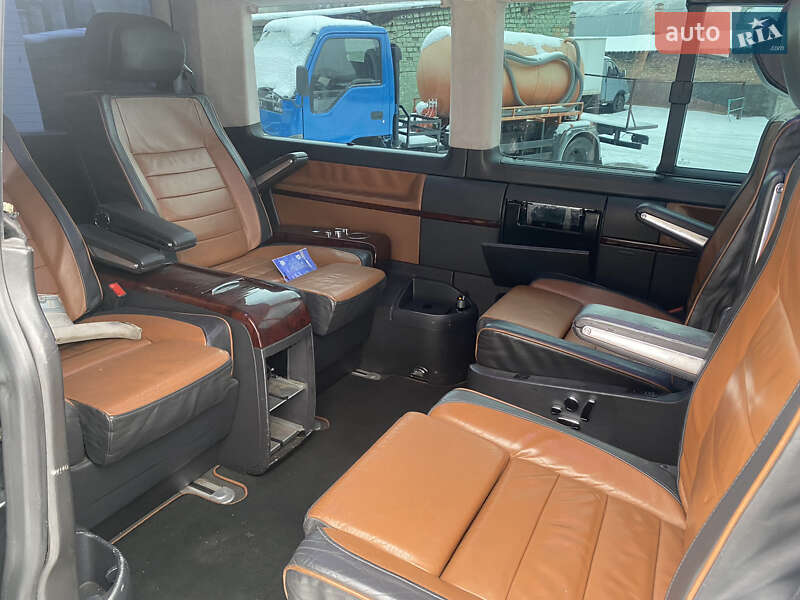 Мінівен Volkswagen Multivan 2007 в Львові