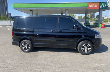 Минивэн Volkswagen Multivan 2007 в Киеве