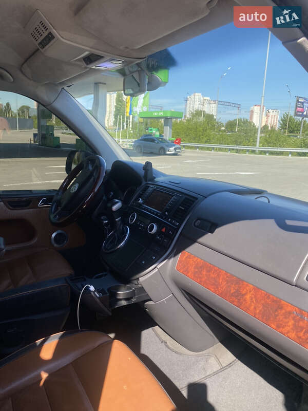 Мінівен Volkswagen Multivan 2007 в Львові