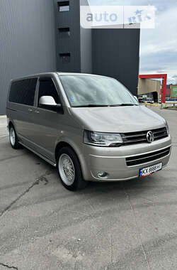 Минивэн Volkswagen Multivan 2014 в Харькове