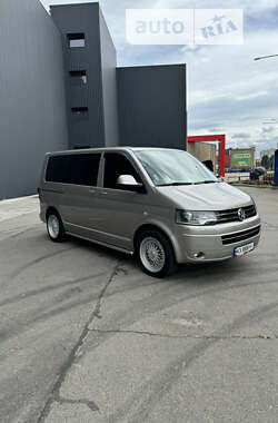 Минивэн Volkswagen Multivan 2014 в Харькове