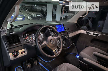 Мінівен Volkswagen Multivan 2013 в Києві