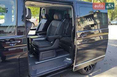 Мінівен Volkswagen Multivan 2015 в Києві