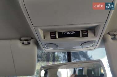 Мінівен Volkswagen Multivan 2015 в Києві