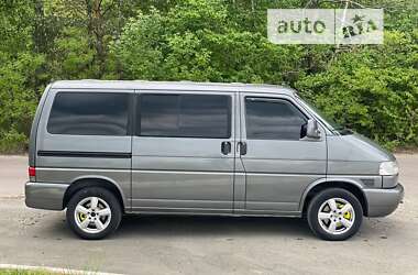 Мінівен Volkswagen Multivan 2000 в 