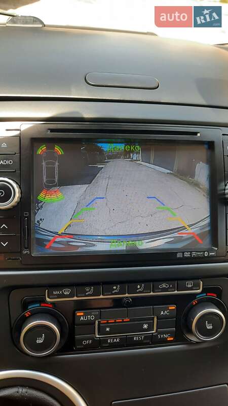 Минивэн Volkswagen Multivan 2012 в Черноморске