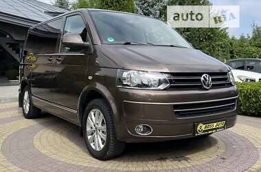 Минивэн Volkswagen Multivan 2013 в Львове