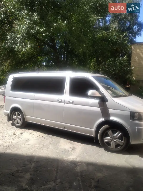 Volkswagen Multivan 2010