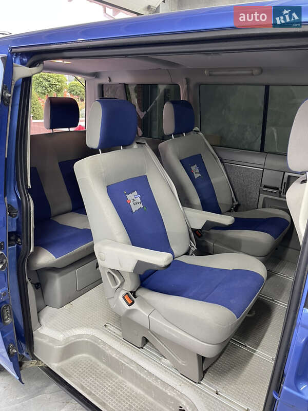 Минивэн Volkswagen Multivan 2002 в Хмельницком фото 13 Минивэн Volkswagen Multivan 2002 в Хмельницком