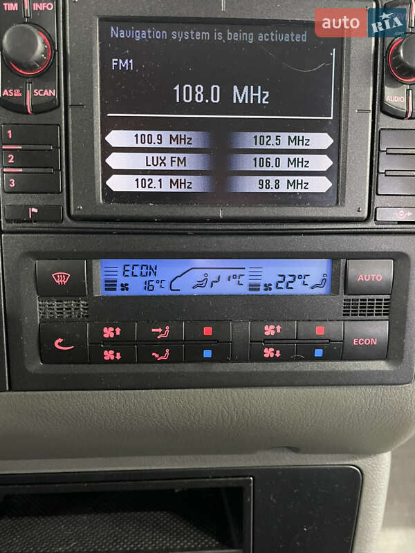 Минивэн Volkswagen Multivan 2002 в Хмельницком фото 24 Минивэн Volkswagen Multivan 2002 в Хмельницком