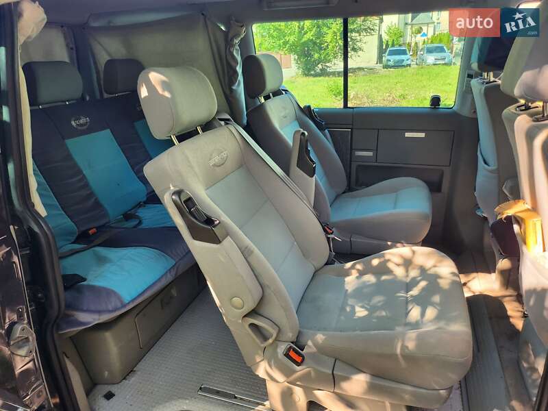 Минивэн Volkswagen Multivan 2003 в Ивано-Франковске