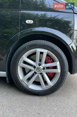 Минивэн Volkswagen Multivan 2008 в 