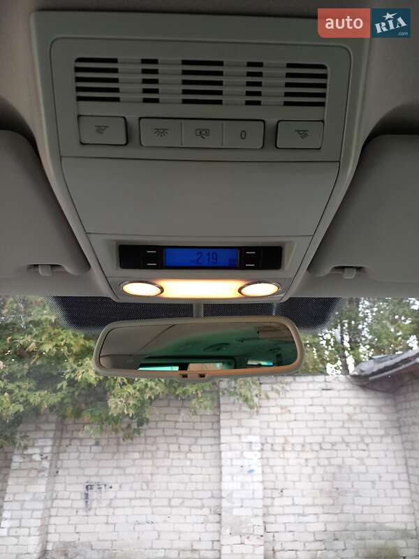 Минивэн Volkswagen Multivan 2007 в Киеве