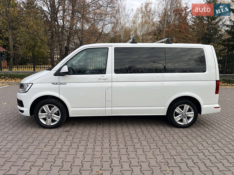 Минивэн Volkswagen Multivan 2017 в Миргороде
