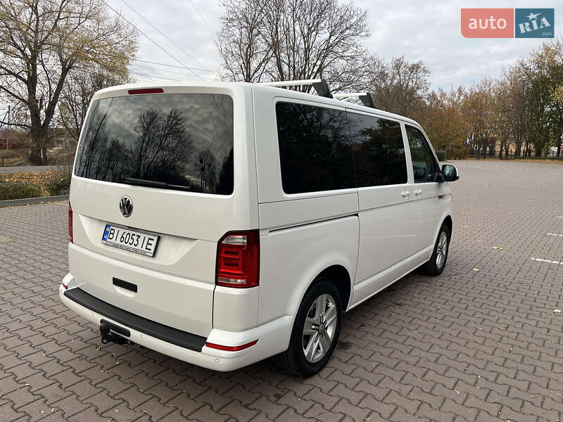 Минивэн Volkswagen Multivan 2017 в Миргороде