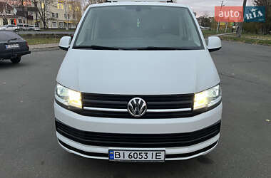 Мінівен Volkswagen Multivan 2017 в 