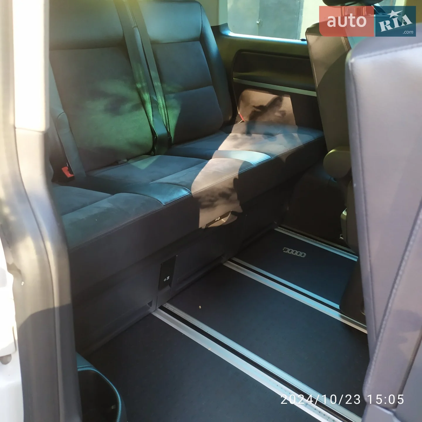 2011 Volkswagen Multivan - мініатюра 8