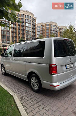 Минивэн Volkswagen Multivan 2016 в 