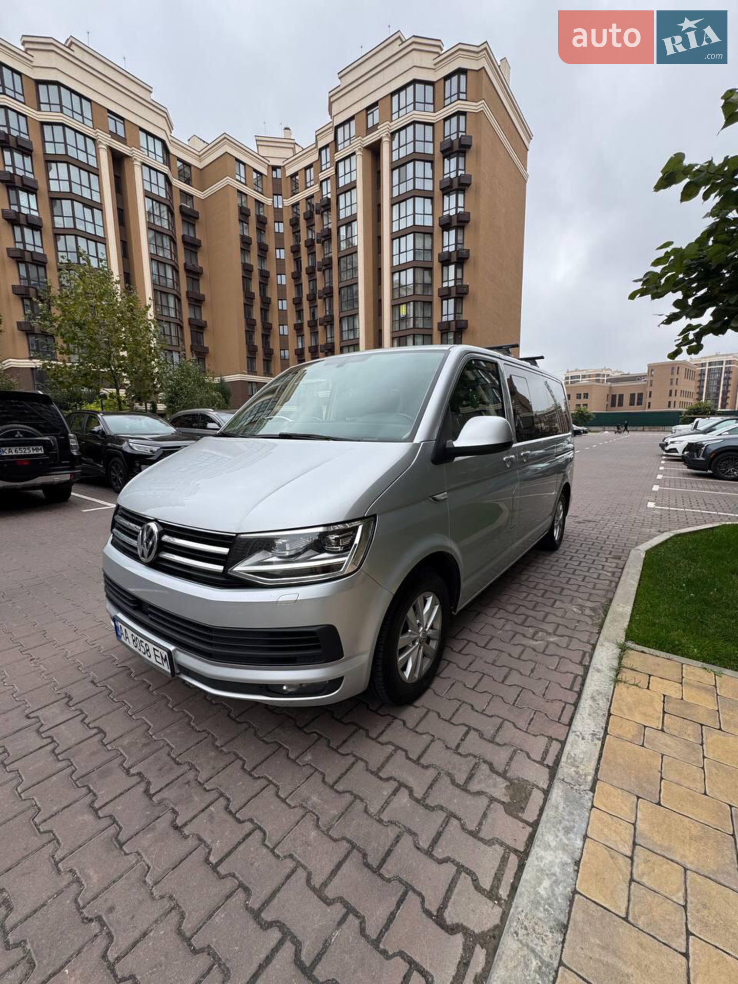 2016 Volkswagen Multivan - мініатюра 16