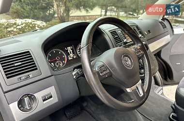 Минивэн Volkswagen Multivan 2012 в Киеве