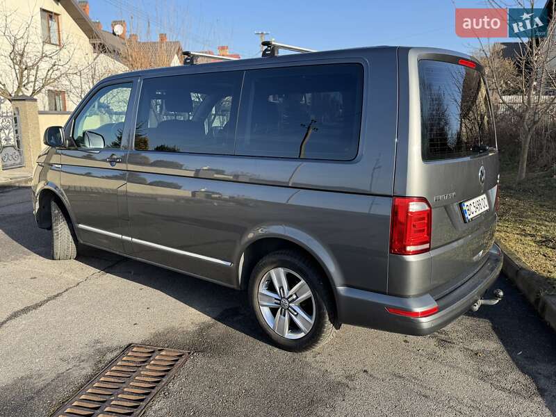 Минивэн Volkswagen Multivan 2016 в Львове