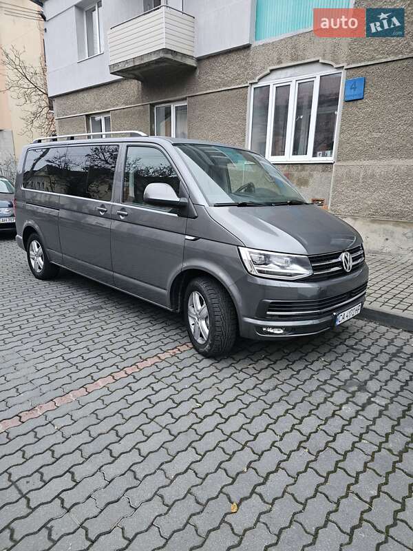 Минивэн Volkswagen Multivan 2011 в Ивано-Франковске