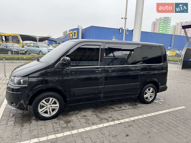 Минивэн Volkswagen Multivan 2008 в Одессе