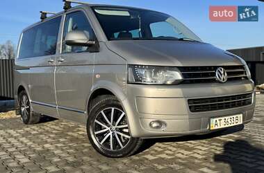 Мінівен Volkswagen Multivan 2013 в Стрию