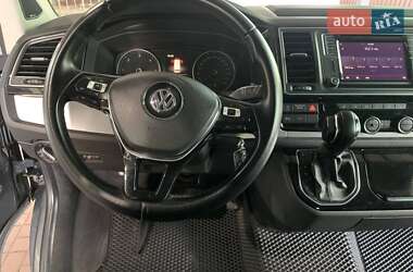 Минивэн Volkswagen Multivan 2018 в 
