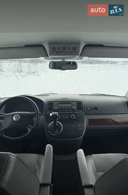 Минивэн Volkswagen Multivan 2008 в 