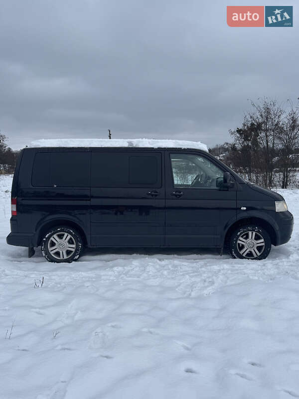 Минивэн Volkswagen Multivan 2008 в 