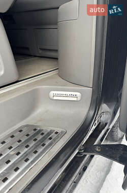 Минивэн Volkswagen Multivan 2008 в 