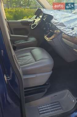 Минивэн Volkswagen Multivan 2005 в 