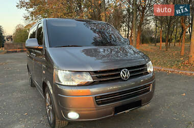 Мінівен Volkswagen Multivan 2013 в Львові