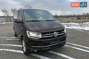 Мінівен Volkswagen Multivan 2017 в Дніпрі