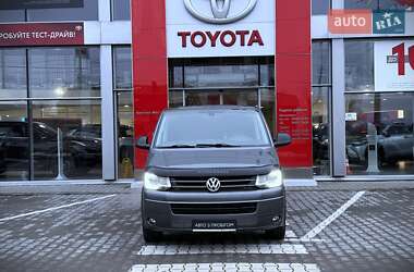 Мінівен Volkswagen Multivan 2013 в Тернополі