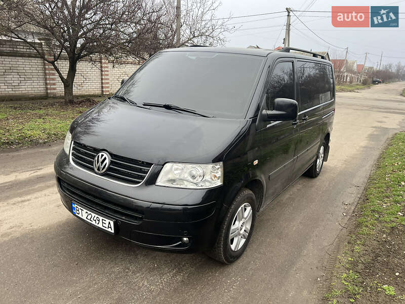 Минивэн Volkswagen Multivan 2008 в Херсоне