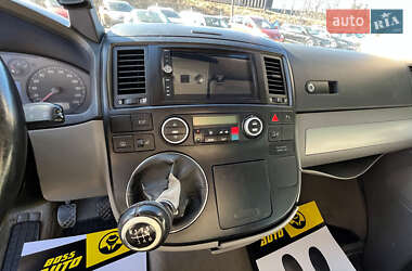 Минивэн Volkswagen Multivan 2008 в 