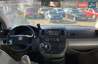 Минивэн Volkswagen Multivan 2008 в 
