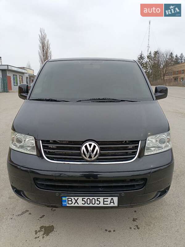 Мінівен Volkswagen Multivan 2008 в 